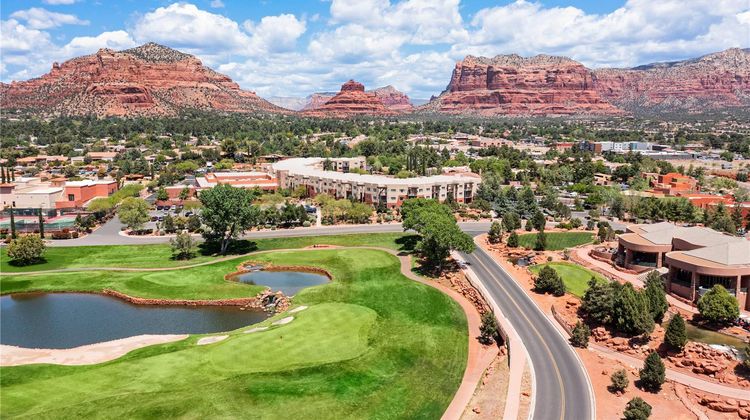Hilton Sedona Resort at Bell Rock Exterior