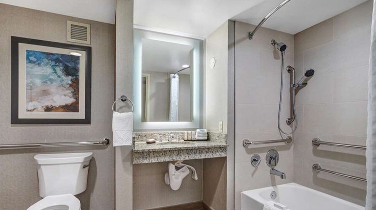 Embassy Suites Seattle Bellevue Room