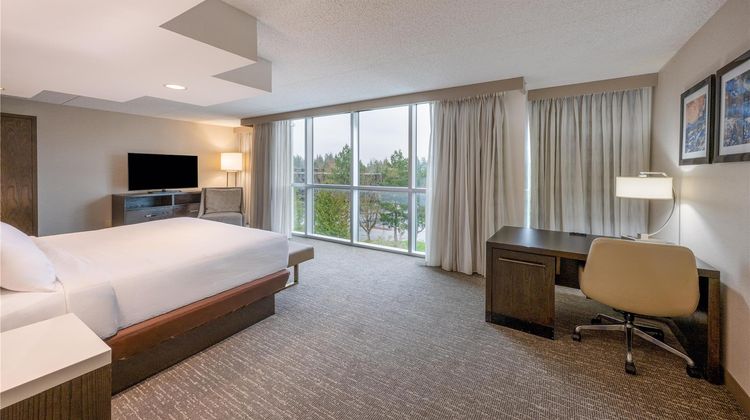 Embassy Suites Seattle Bellevue Room