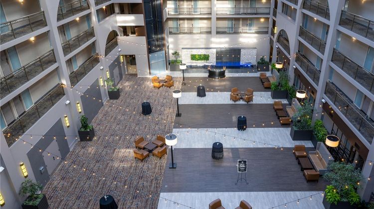Embassy Suites Seattle Bellevue Lobby