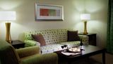 <b>Hilton Garden Inn Seattle/Bothell Room</b>. Images powered by <a href="https://iceportal.shijigroup.com/" title="IcePortal" target="_blank">IcePortal</a>.