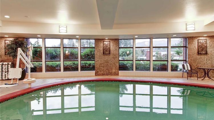 Hilton Garden Inn Issaquah Pool