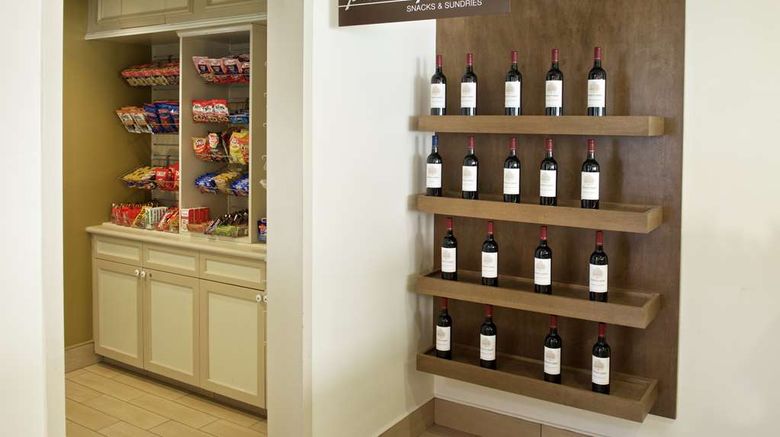 <b>Hilton Garden Inn Seattle/Renton Restaurant</b>. Images powered by <a href="https://iceportal.shijigroup.com/" title="IcePortal" target="_blank">IcePortal</a>.