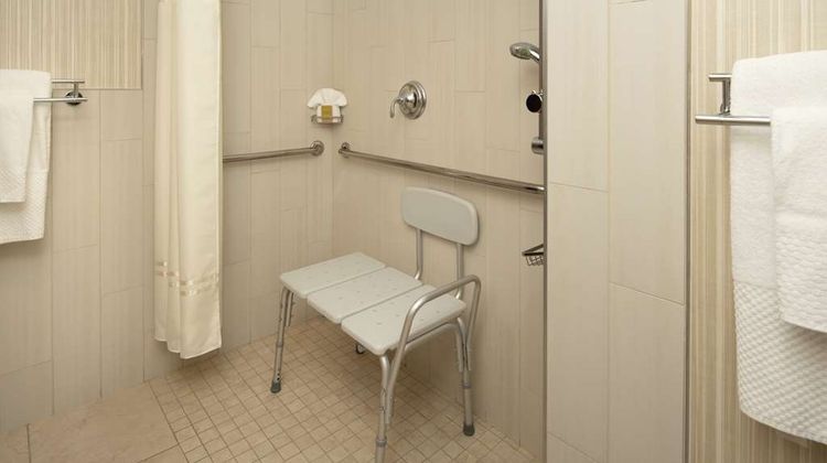 Doubletree Suites by Hilton Southcenter Room