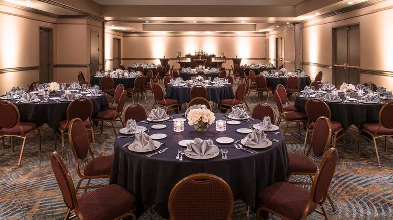<b>Embassy Suites Seattle Tacoma Intl Arpt Meeting</b>. Images powered by <a href="https://iceportal.shijigroup.com/" title="IcePortal" target="_blank">IcePortal</a>.