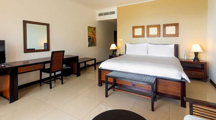 DoubleTree Seychelles Allamanda Room