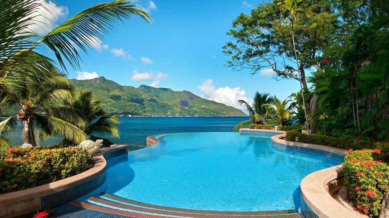<b>Hilton Seychelles Northolme Resort & Spa Pool</b>. Images powered by <a href="https://iceportal.shijigroup.com/" title="IcePortal" target="_blank">IcePortal</a>.