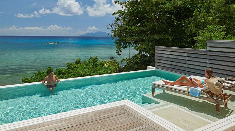 <b>Hilton Seychelles Northolme Resort & Spa Pool</b>. Images powered by <a href="https://iceportal.shijigroup.com/" title="IcePortal" target="_blank">IcePortal</a>.