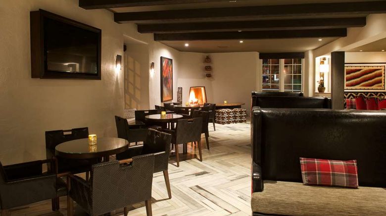 <b>Hilton Santa Fe Historic Plaza Restaurant</b>. Images powered by <a href="https://iceportal.shijigroup.com/" title="IcePortal" target="_blank">IcePortal</a>.
