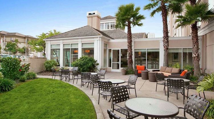 Hilton Garden Inn San Francisco Airport Exterior
