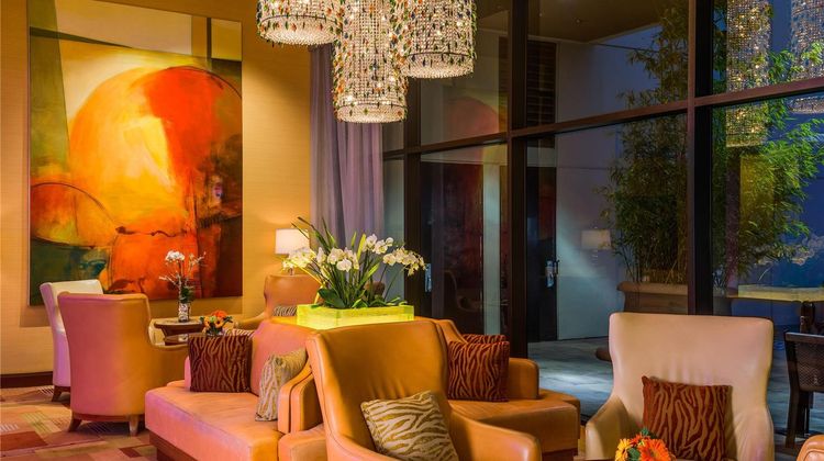 Hilton San Francisco Airport Bayfront Lobby
