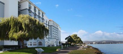 Embassy Suites San Francisco Airport Exterior