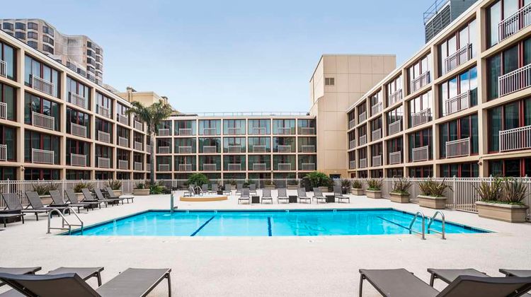 Hilton San Francisco Union Square Pool