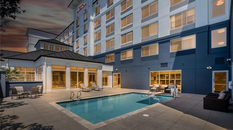 Hilton Garden Inn San Mateo Pool