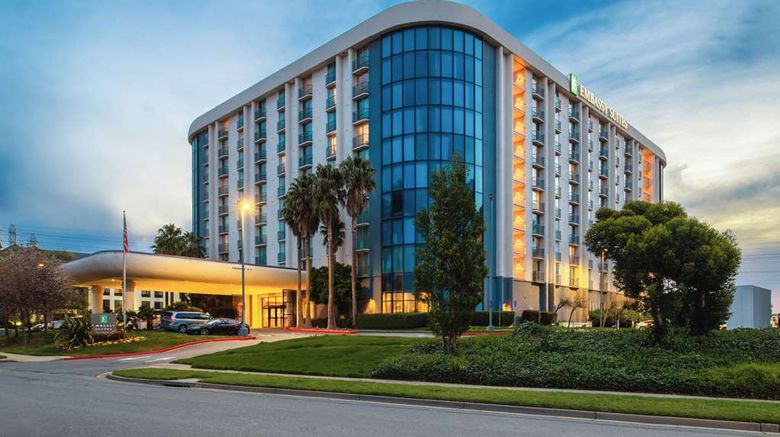 <b>Embassy Suites San Francisco Airport Exterior</b>. Images powered by <a href="https://iceportal.shijigroup.com/" title="IcePortal" target="_blank">IcePortal</a>.