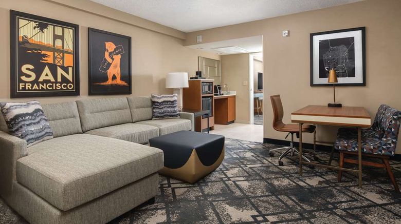 <b>Embassy Suites San Francisco Airport Room</b>. Images powered by <a href="https://iceportal.shijigroup.com/" title="IcePortal" target="_blank">IcePortal</a>.