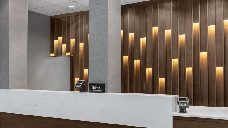 <b>Doubletree by Hilton Springfield Lobby</b>. Images powered by <a href="https://iceportal.shijigroup.com/" title="IcePortal" target="_blank">IcePortal</a>.