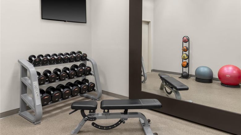 <b>Doubletree by Hilton Springfield Health</b>. Images powered by <a href="https://iceportal.shijigroup.com/" title="IcePortal" target="_blank">IcePortal</a>.