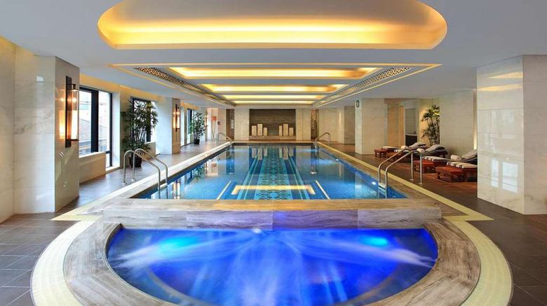 <b>Waldorf Astoria Shanghai on the Bund Pool</b>. Images powered by <a href="https://iceportal.shijigroup.com/" title="IcePortal" target="_blank">IcePortal</a>.