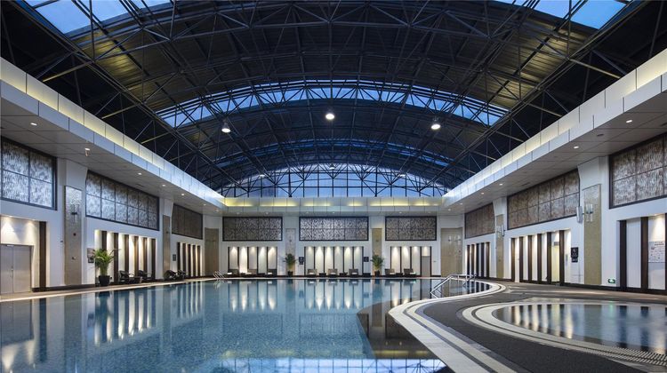 DoubleTree by Hilton Hotel Shenyang Pool