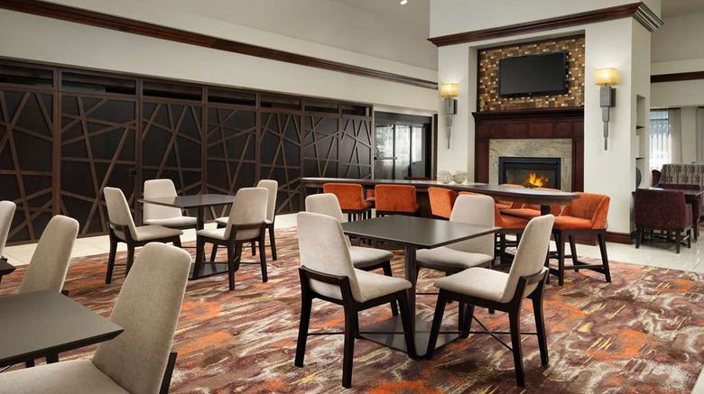 <b>Homewood Suites Shreveport Bossier City Lobby</b>. Images powered by <a href="https://iceportal.shijigroup.com/" title="IcePortal" target="_blank">IcePortal</a>.