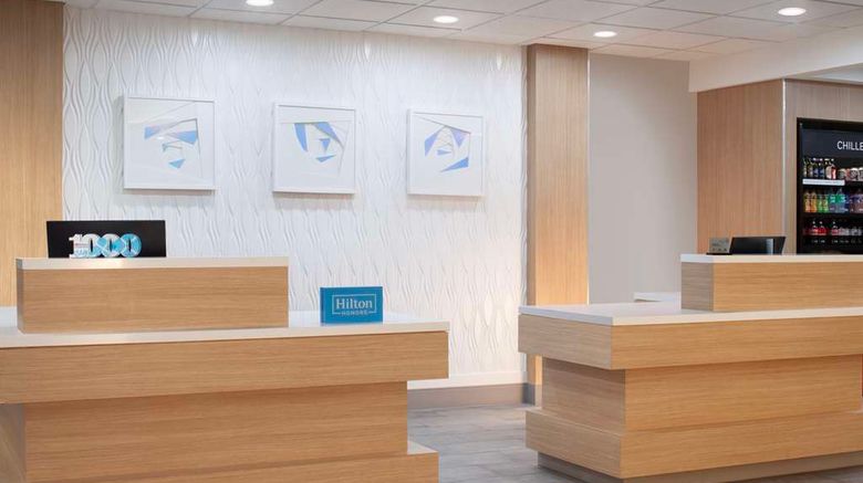 <b>Hilton Garden Inn Shreveport Airport Lobby</b>. Images powered by <a href="https://iceportal.shijigroup.com/" title="IcePortal" target="_blank">IcePortal</a>.