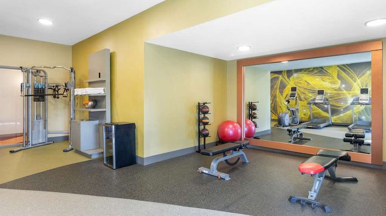 <b>Hilton Garden Inn Gilroy Health</b>. Images powered by <a href="https://iceportal.shijigroup.com/" title="IcePortal" target="_blank">IcePortal</a>.