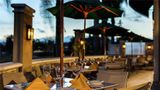 <b>Hilton Santa Clara Restaurant</b>. Images powered by <a href="https://iceportal.shijigroup.com/" title="IcePortal" target="_blank">IcePortal</a>.