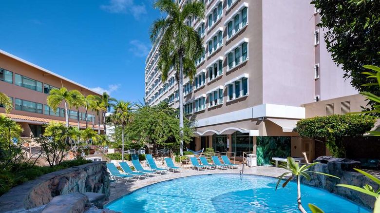 <b>Doubletree  by Hilton San Juan Pool</b>. Images powered by <a href="https://iceportal.shijigroup.com/" title="IcePortal" target="_blank">IcePortal</a>.