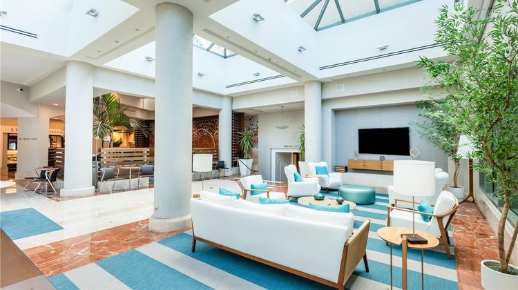 Doubletree  by Hilton San Juan Lobby