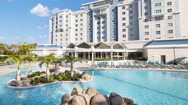 <b>Embassy Suites San Juan - Hotel & Casino Pool</b>. Images powered by <a href="https://iceportal.shijigroup.com/" title="IcePortal" target="_blank">IcePortal</a>.