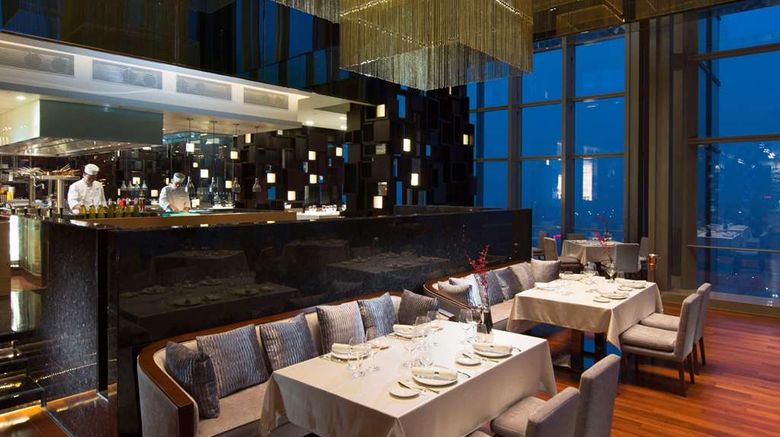 <b>Hilton Shijiazhuang Restaurant</b>. Images powered by <a href="https://iceportal.shijigroup.com/" title="IcePortal" target="_blank">IcePortal</a>.