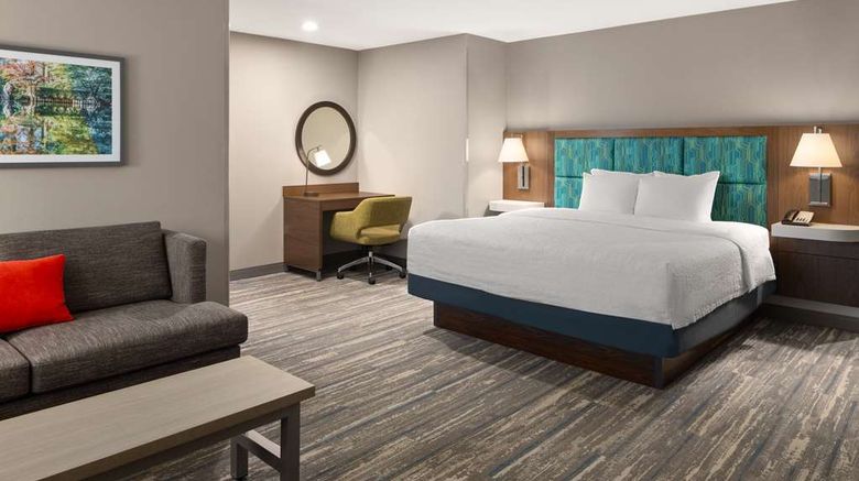 <b>Hampton Inn - Spokane Room</b>. Images powered by <a href="https://iceportal.shijigroup.com/" title="IcePortal" target="_blank">IcePortal</a>.
