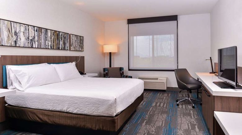 <b>Hilton Garden Inn Salt Lake CityDowntown Room</b>. Images powered by <a href="https://iceportal.shijigroup.com/" title="IcePortal" target="_blank">IcePortal</a>.