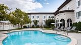 <b>Hampton Inn & Suites Airport Pool</b>. Images powered by <a href="https://iceportal.shijigroup.com/" title="IcePortal" target="_blank">IcePortal</a>.