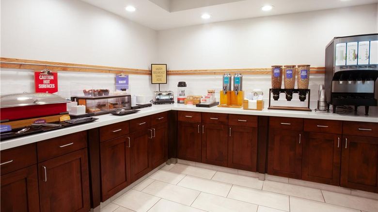 <b>Hampton Inn Salt Lake City-North Restaurant</b>. Images powered by <a href="https://iceportal.shijigroup.com/" title="IcePortal" target="_blank">IcePortal</a>.