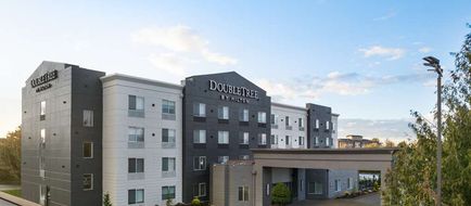 DoubleTree by Hilton Hotel North Salem Exterior