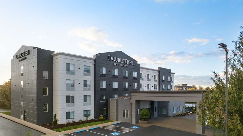 <b>DoubleTree by Hilton Hotel North Salem Exterior</b>. Images powered by <a href="https://iceportal.shijigroup.com/" title="IcePortal" target="_blank">IcePortal</a>.