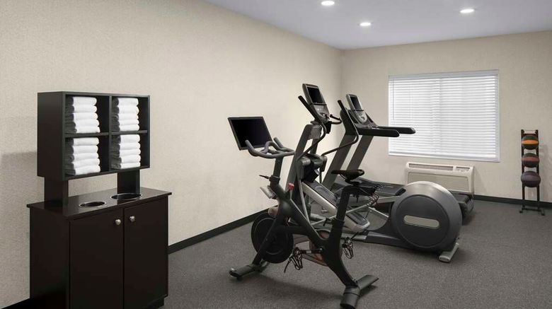 <b>DoubleTree by Hilton Hotel North Salem Health</b>. Images powered by <a href="https://iceportal.shijigroup.com/" title="IcePortal" target="_blank">IcePortal</a>.