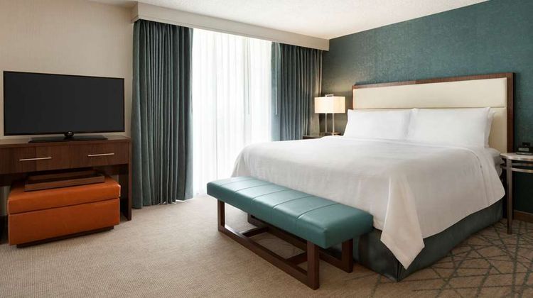 Embassy Suites by Hilton San Luis Obispo Room