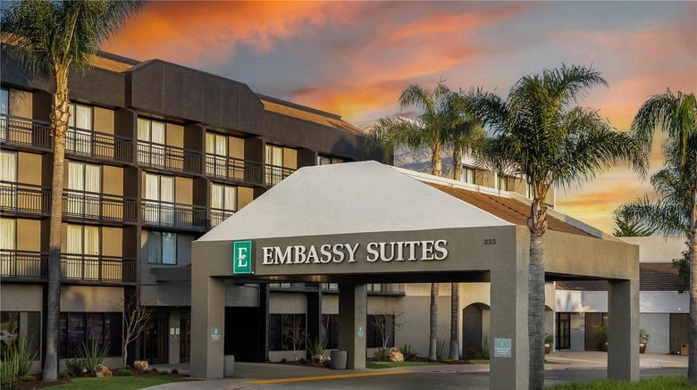 <b>Embassy Suites by Hilton San Luis Obispo Exterior</b>. Images powered by <a href="https://iceportal.shijigroup.com/" title="IcePortal" target="_blank">IcePortal</a>.