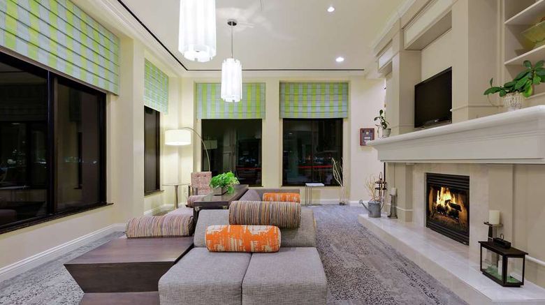 <b>Hilton Garden Inn Sacramento Elk Grove Lobby</b>. Images powered by <a href="https://iceportal.shijigroup.com/" title="IcePortal" target="_blank">IcePortal</a>.