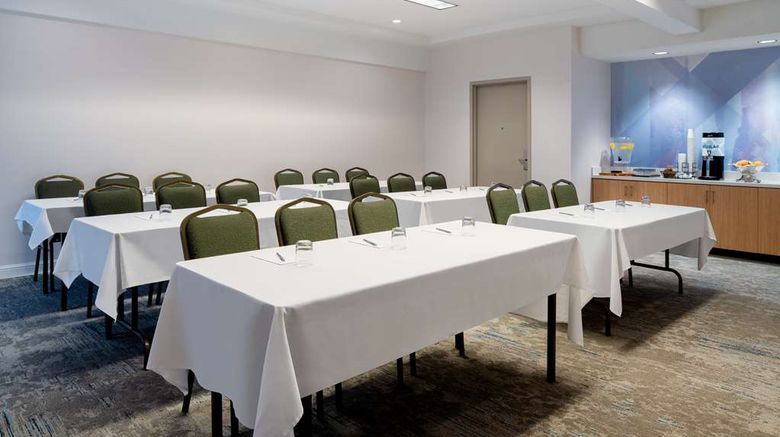 <b>Hilton Garden Inn Folsom Meeting</b>. Images powered by <a href="https://iceportal.shijigroup.com/" title="IcePortal" target="_blank">IcePortal</a>.
