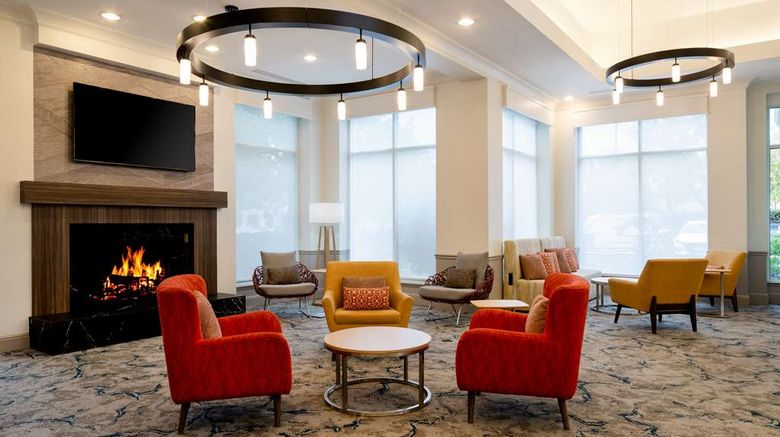 <b>Hilton Garden Inn Folsom Lobby</b>. Images powered by <a href="https://iceportal.shijigroup.com/" title="IcePortal" target="_blank">IcePortal</a>.