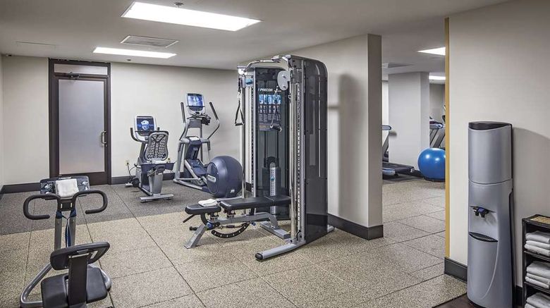 <b>Hilton Sacramento Arden West Health</b>. Images powered by <a href="https://iceportal.shijigroup.com/" title="IcePortal" target="_blank">IcePortal</a>.