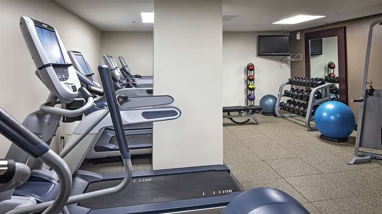<b>Hilton Sacramento Arden West Health</b>. Images powered by <a href="https://iceportal.shijigroup.com/" title="IcePortal" target="_blank">IcePortal</a>.