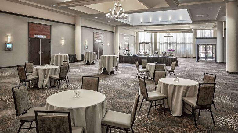 <b>Hilton Sacramento Arden West Meeting</b>. Images powered by <a href="https://iceportal.shijigroup.com/" title="IcePortal" target="_blank">IcePortal</a>.