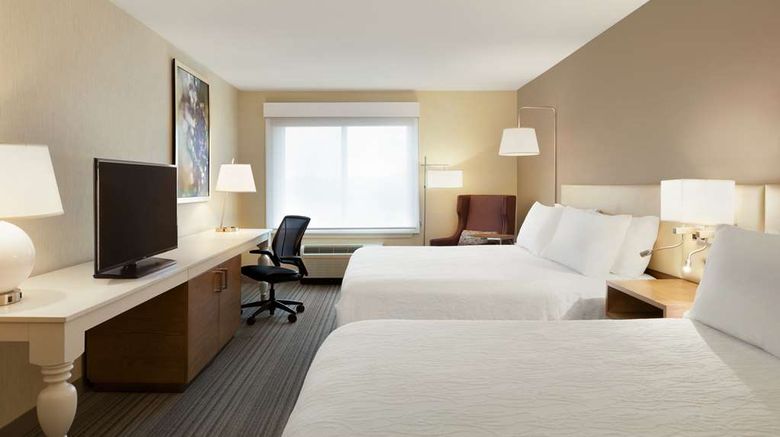<b>Hilton Garden Inn Roseville Room</b>. Images powered by <a href="https://iceportal.shijigroup.com/" title="IcePortal" target="_blank">IcePortal</a>.