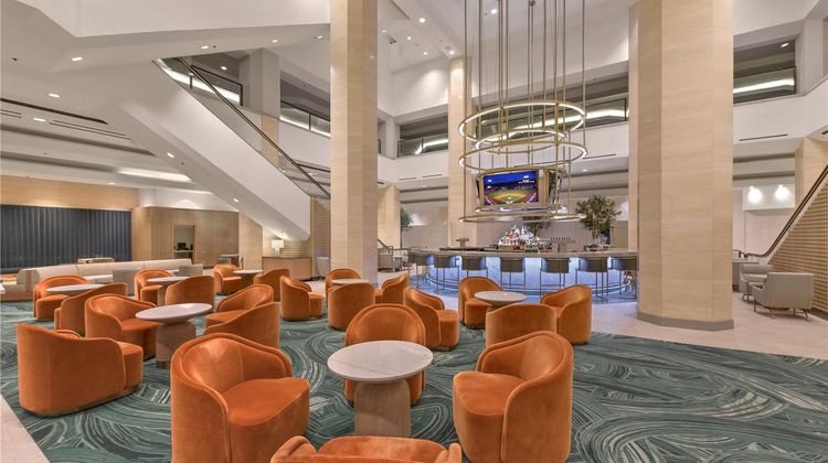 Hilton Anaheim Lobby