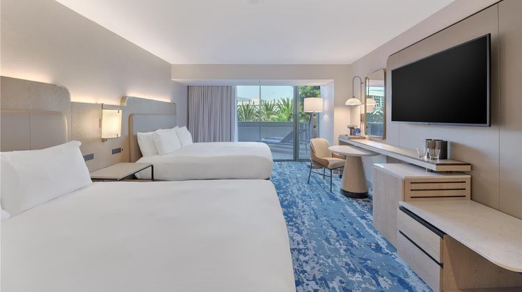 Hilton Anaheim Room